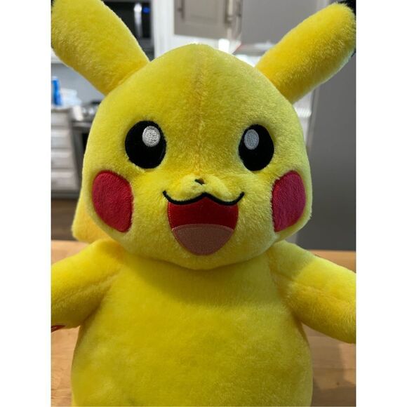Talking Pokemon Pikachu 17"  Plush Build-A-Bear Nintendo. Tested and works - Picture 2 of 9